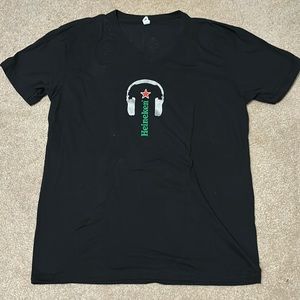 Heineken V Neck T-Shirt, Size Large, Great Condition!
